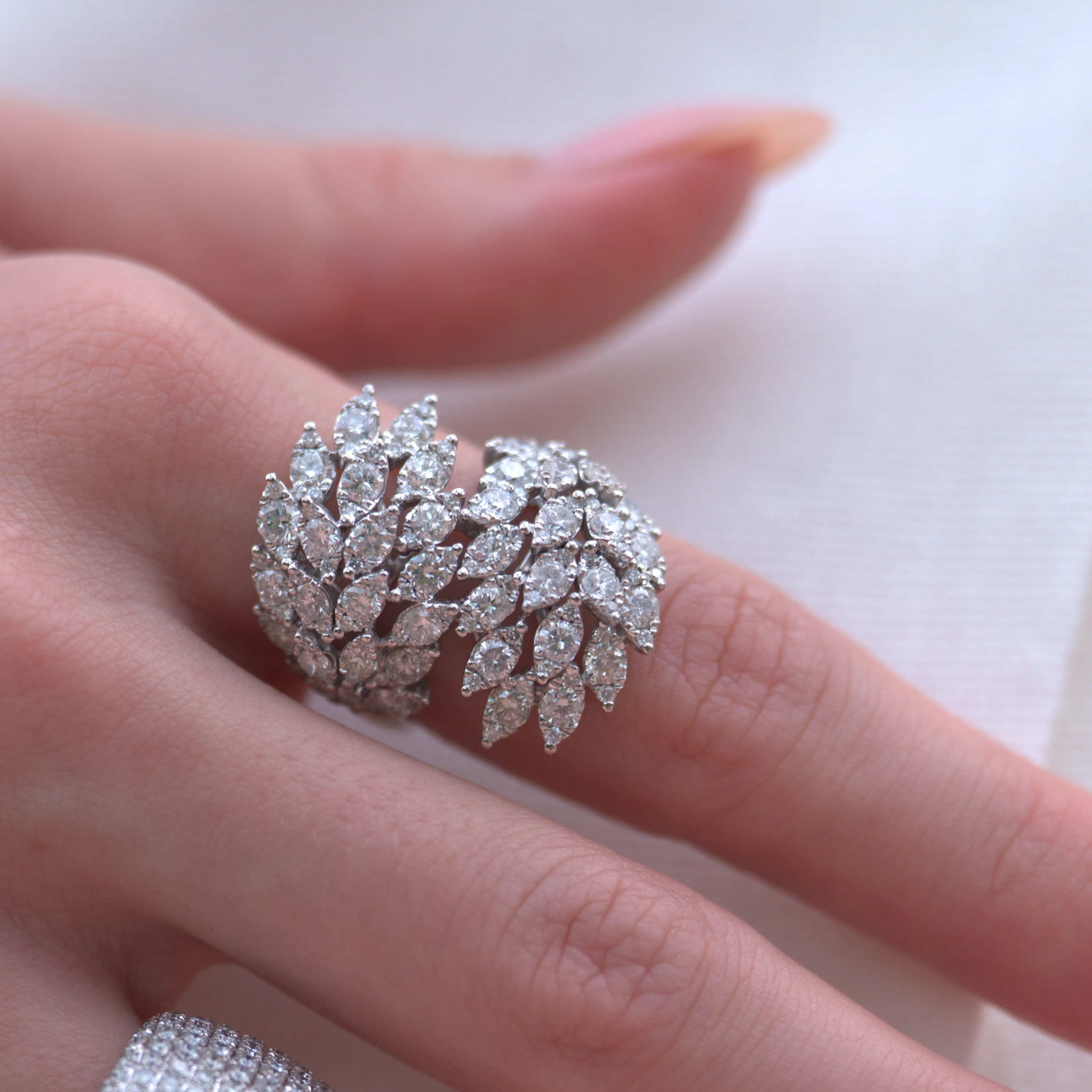 3.40ct Diamond 18K Gold Cluster Leaf Bypass Ring
