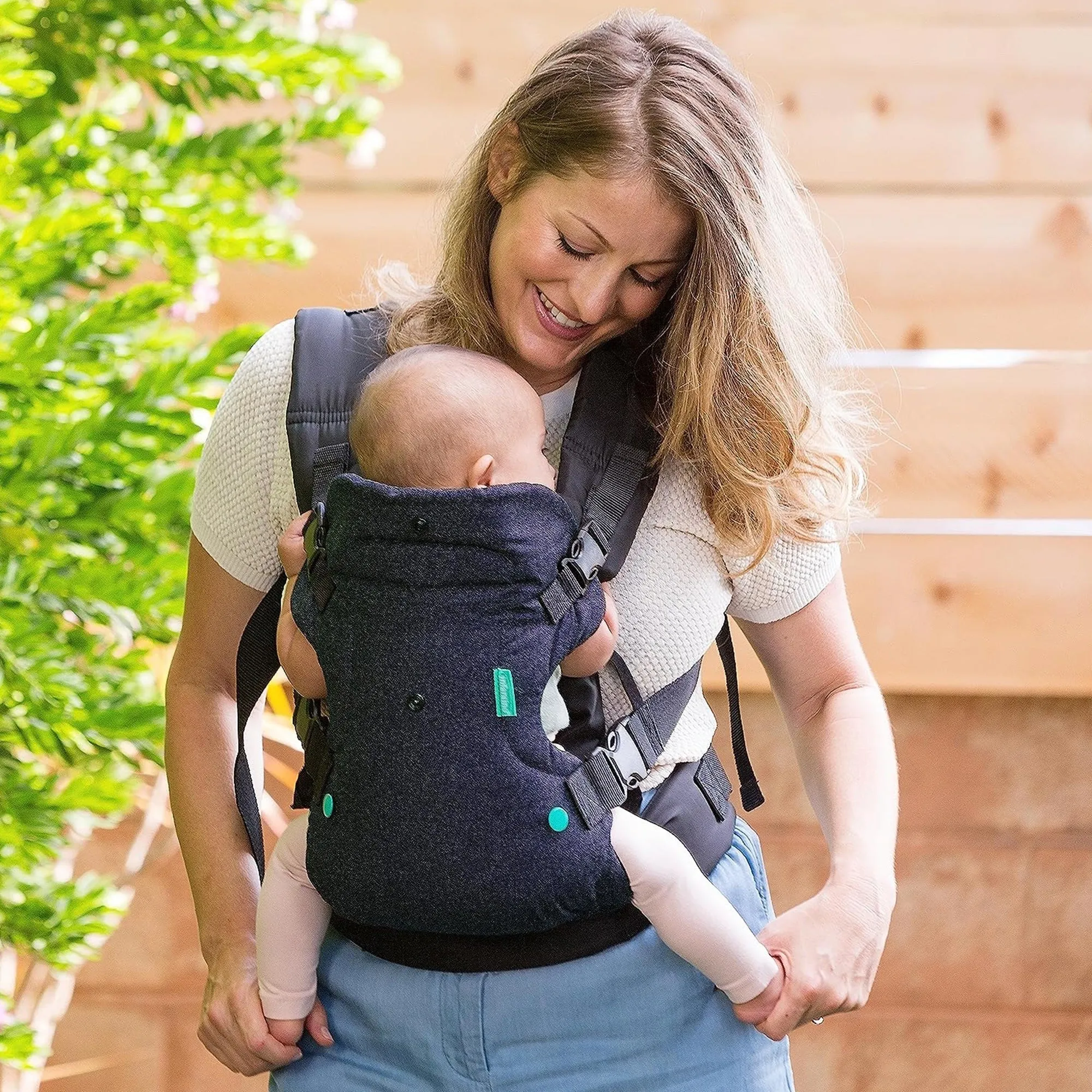 Infantino Flip 4-In-1 Convertible Carrier - Birth to 36 Months Distressed Box